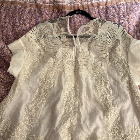 Purchased in Hungary white lace top - Picture 5 of 6